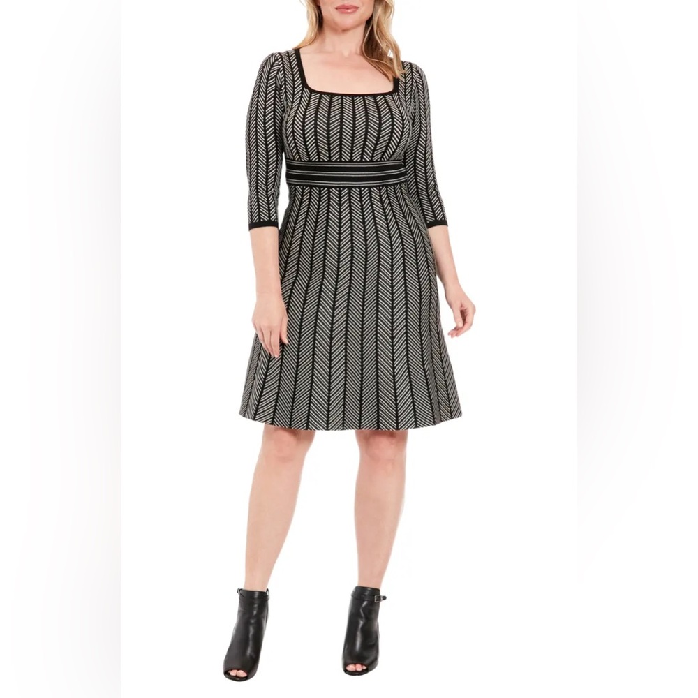 London Times Black and White Chevron Dress